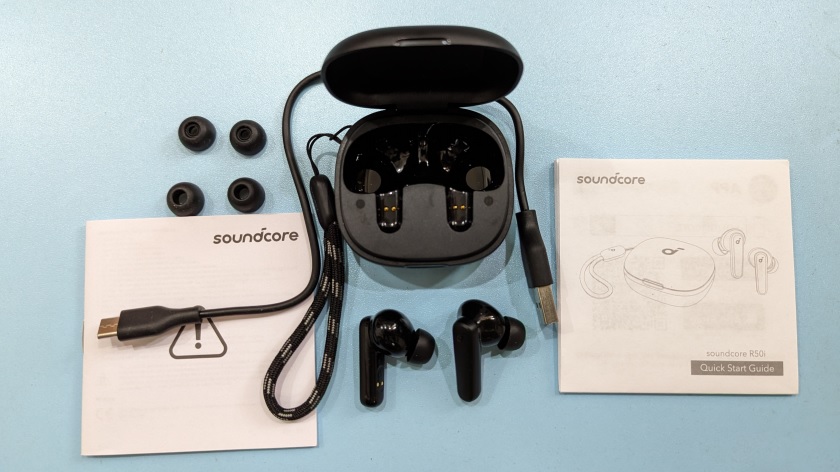 Anker Soundcore R50i, What's inside the box