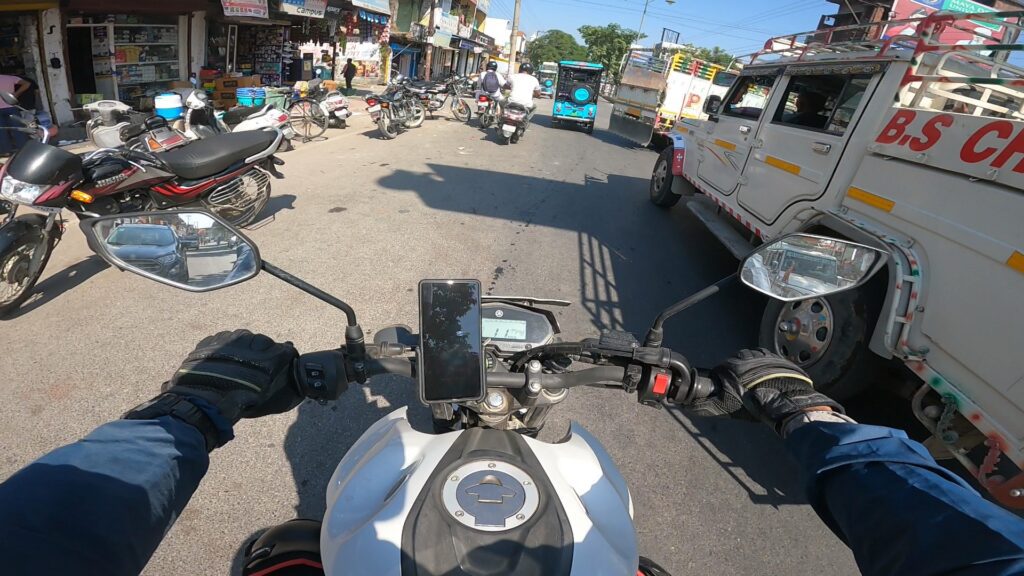 Navigating through Vikas Nagar en route to Barkot