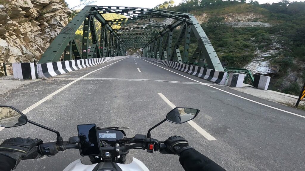 Smooth roads initially to Yamunotri