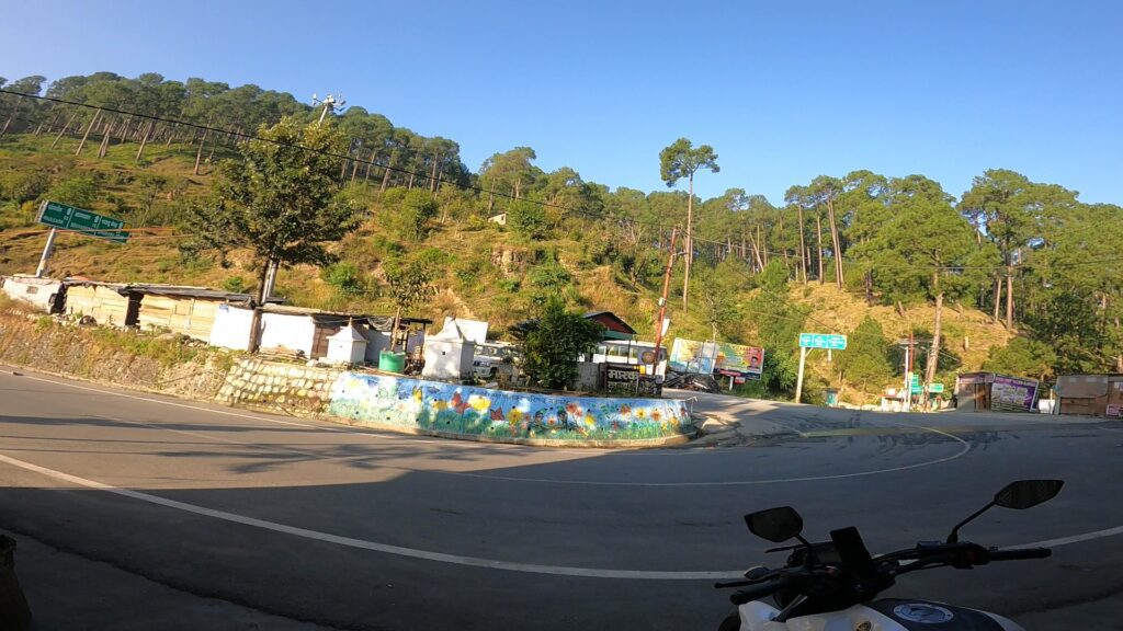 A bright morning in Barkot