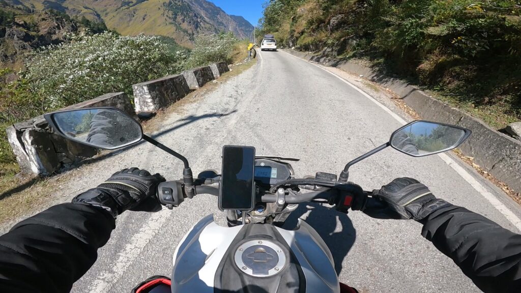Beautiful but deadly roads leading to Gangotri